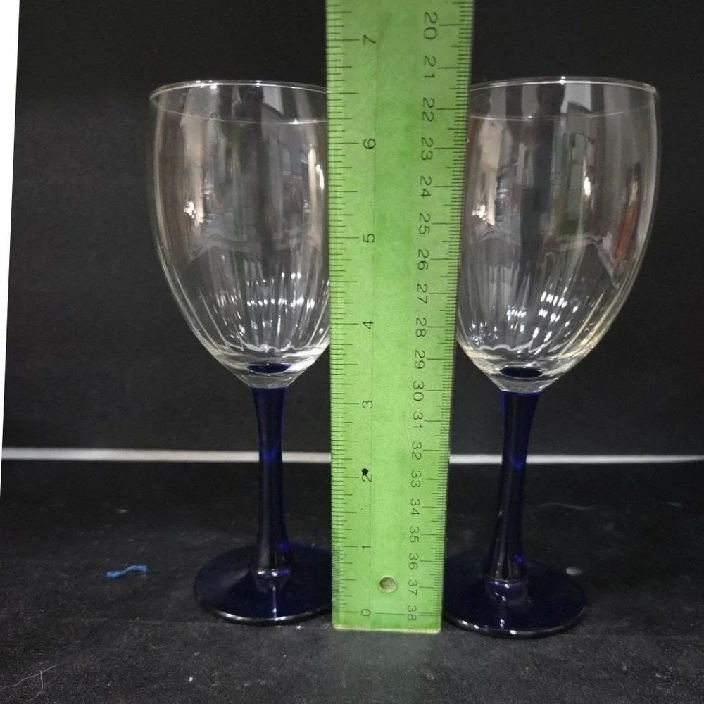 Luminarc Neptune Cobalt Wine Glasses,‎ Set of 2, Vintage Replacement Stemware